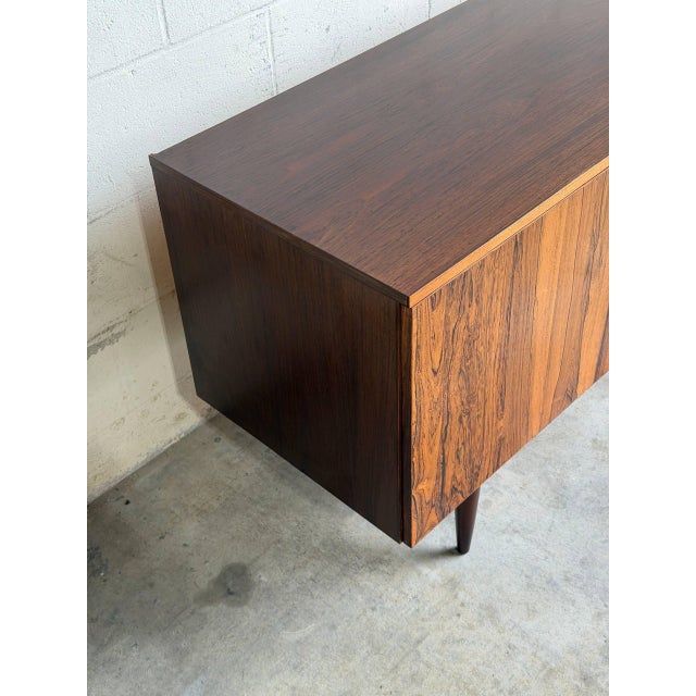 Brown Rosewood Sideboard Credenza With Drawers and Storage Cabinet Denmark 1960s For Sale - Image 8 of 10