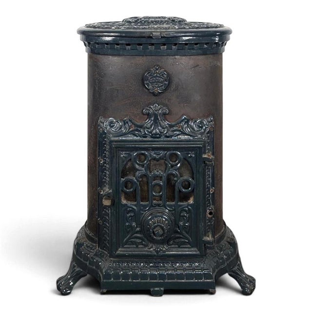 Wood Stove in Cast Iron and Steel from Godin For Sale - Image 12 of 12