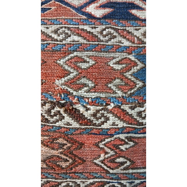 1900 - 1909 Antique Shahsavan Soumak Flatweave Bag Face Fragment – 21" X 27" For Sale - Image 5 of 16