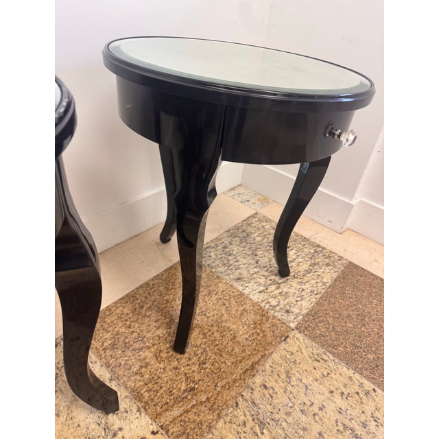 Ralph Lauren Pair of Vintage Black Lacquer Round Side Tables With Beveled Mirrored Tops, Ralph Lauren Mayfair Style For Sale - Image 4 of 12