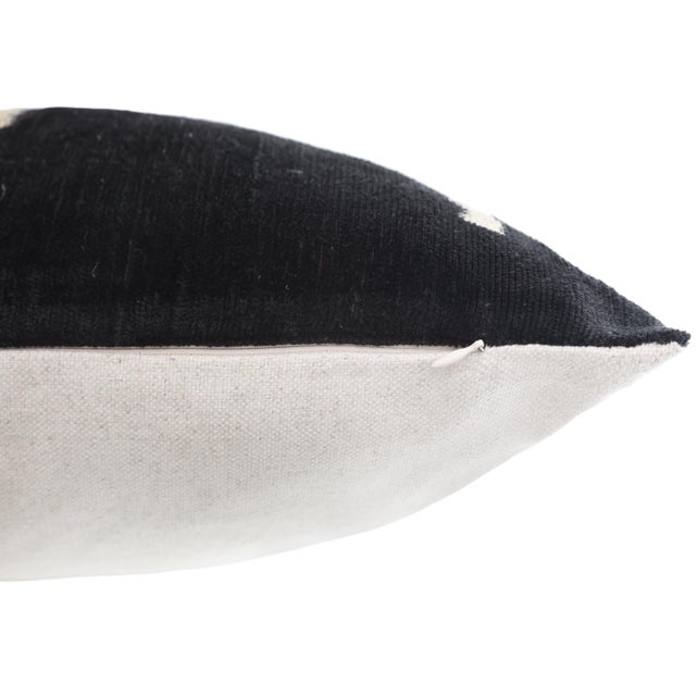 Textile Handmade Black Silk Velvet Pillow 20x20 – Minimalist Modern Designer Cushion For Sale - Image 7 of 8