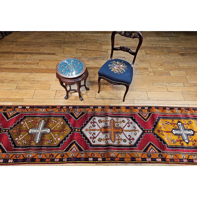 Vintage Turkish Oushak Runner, Handwoven Wool Pile, Geometric Pattern, 3' x 15' For Sale In Chicago - Image 6 of 16