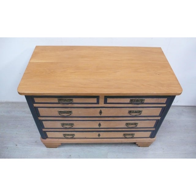 Art Dèco Chest of Drawers in Oak, Germany, 1920s For Sale - Image 6 of 7