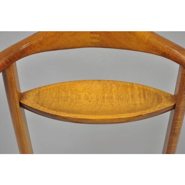 Wood Vintage Fratelli Reguitti Italian Beech Wood 2 Tier Gentleman's Clothing Valet For Sale - Image 7 of 16