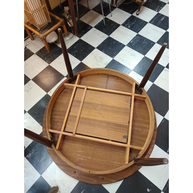 Scandinavian Extendable Round Table, 1960s For Sale - Image 18 of 18