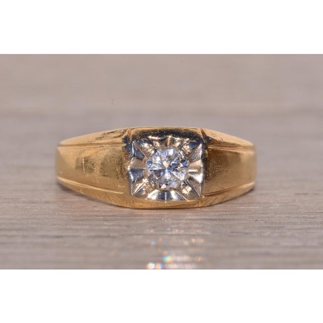 1940s The Holbrook: Gentleman's Yellow Gold and Natural Diamond Ring For Sale - Image 5 of 12