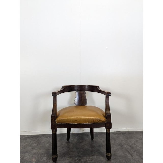 Empire Style Armchair in Mahogany Veneer, in Very Good conditions.