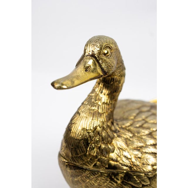 Hollywood Regency Gilt Metal Duck-Shaped Ice Bucket with Hinged Lid and White Lacquered Compartment by Mauro Manetti, 1970s For Sale - Image 15 of 18