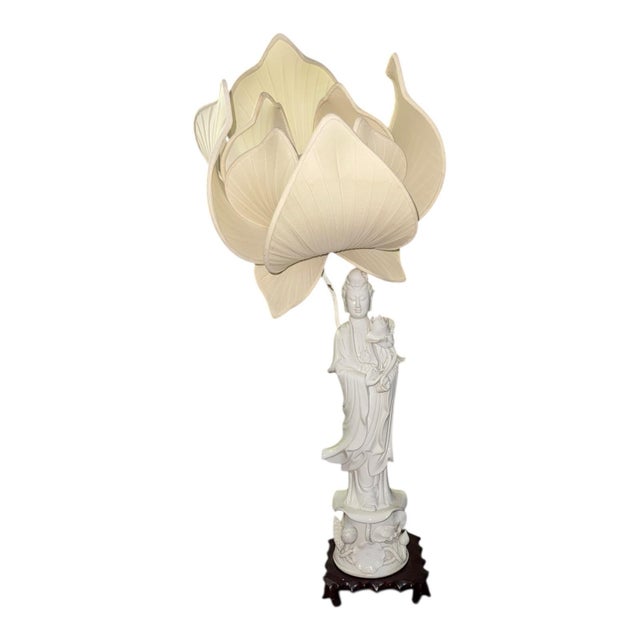 Ivory Vintage Buddhist Blanc De Chine Guanyin Porcelain Lotus Flower Lamp For Sale - Image 8 of 8