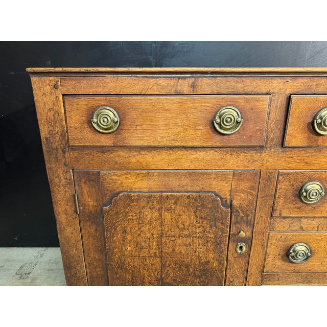 Antique Welsh Georgian Oak Dresser Base from Conway Valley, 1740 For Sale - Image 13 of 17