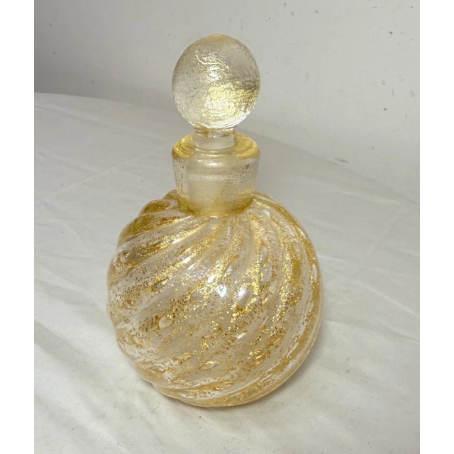 Vintage Hand Blown Italian Murano Venetian Gold Flek Glass Scent Perfume Bottle For Sale - Image 4 of 13