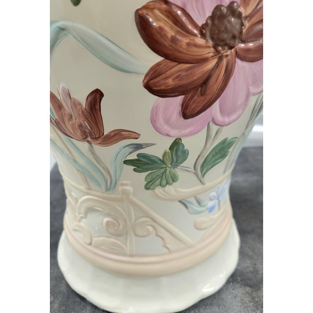​Vintage Chinoiserie Floral Pink Green Pagoda Ginger Jar Table Lamps - A Pair For Sale - Image 9 of 9