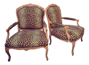 Fauteuils a La Reine - A Pair of Bergere Chairs With Cut Velvet Leopard Fabric