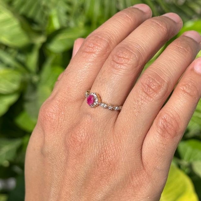 Oval Cut Ruby & Diamond Floral Halo Vintage Ring Size 5.5 in 14k Yellow Gold For Sale In New York - Image 6 of 15