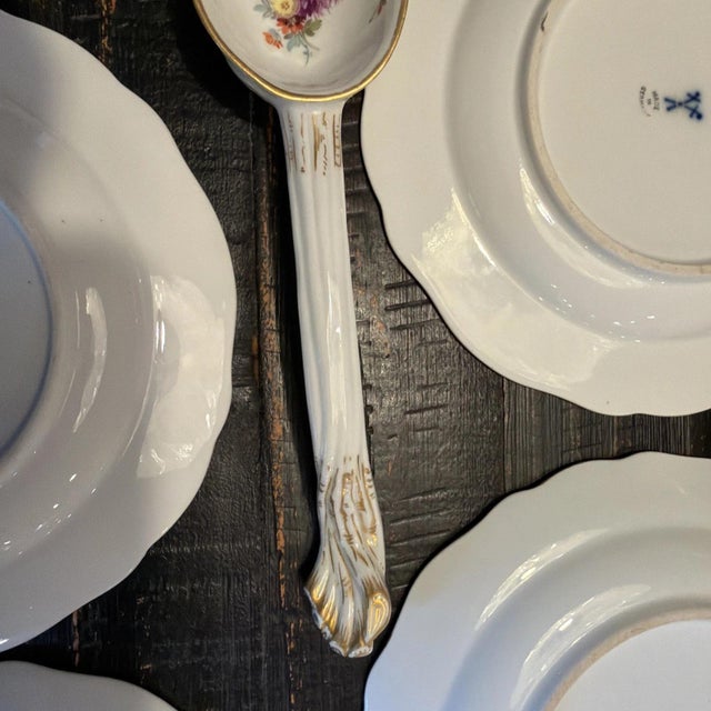 Late 19th Century Late 19th Century Meissen MS220 7inch Plates (7) Plus Matching Gravy Boat For Sale - Image 5 of 18