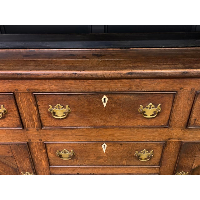 Antique Welsh Oak Dresser, 1810 For Sale - Image 16 of 18