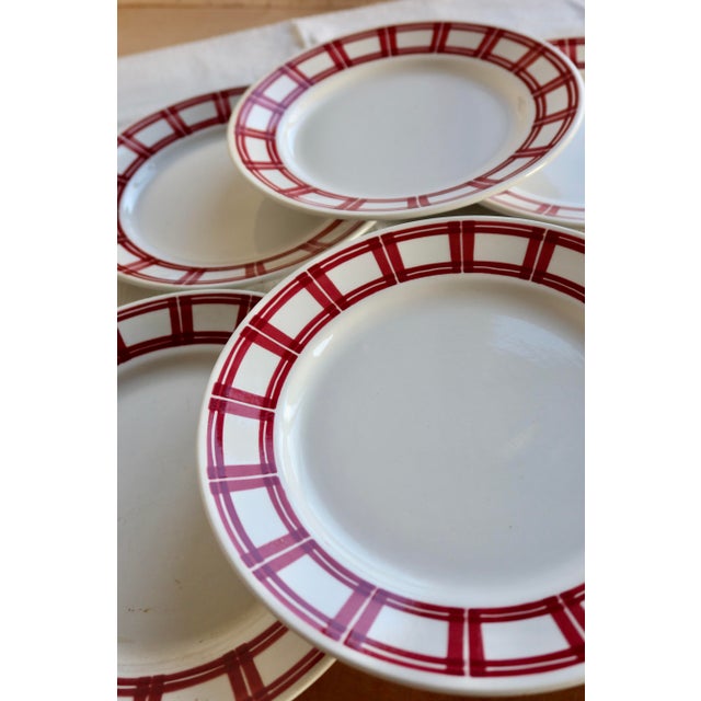 1970s Earthenware Dinner Plates with Red Geometric Decor from Badonviller, 1970s, Set of 6 For Sale - Image 5 of 9