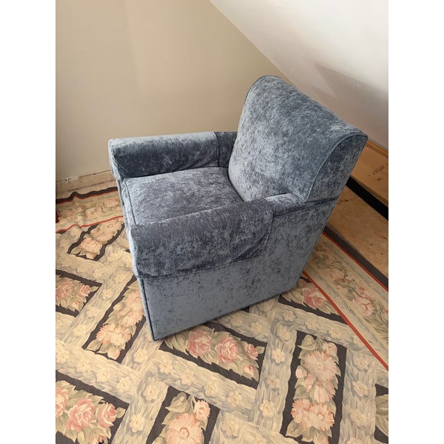 This is a brand new French Roast Stickley Swivel Chair. This came in a shipment of Stickley chairs and is now on our floor...