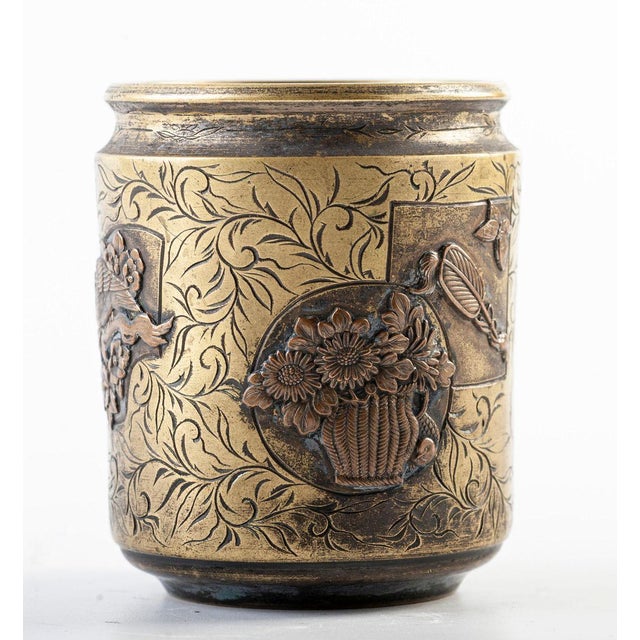 Asian brass mug is an original decorative object realized in Asia in the first decades of the 20th century. Original...