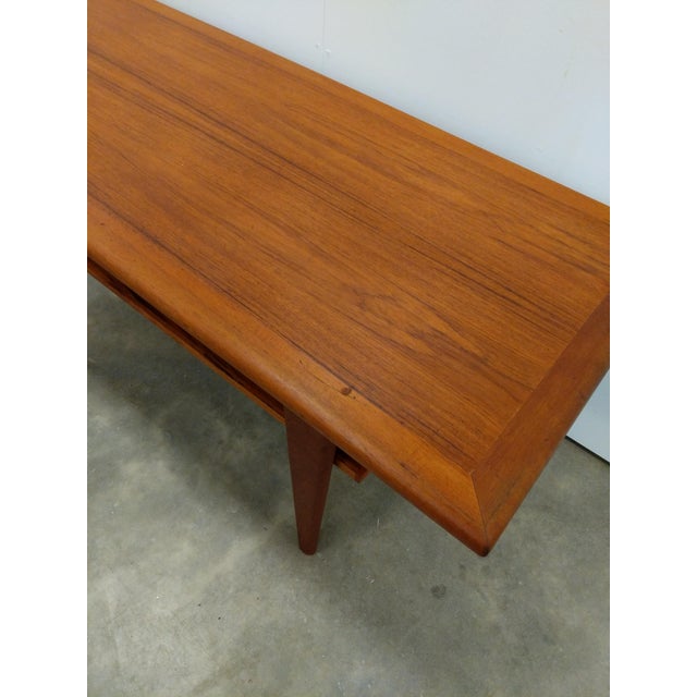 Vintage Danish Modern Teak Coffee Table For Sale In New York - Image 6 of 9