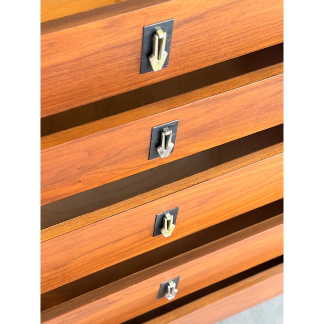 1960s Six Dresser Highboy by John Keal for Brown Saltman For Sale - Image 13 of 18