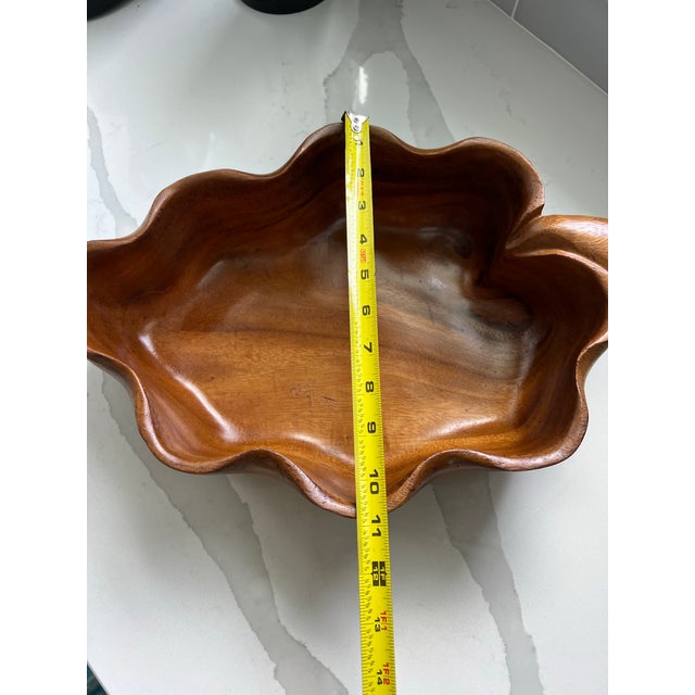American Mid Century Monkey Pod Wood Hawaiian Leaf Shaped Bowl For Sale - Image 3 of 9