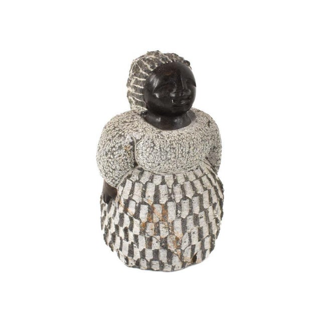 Early 20th Century Shona Stone Woman Sculpture In The Style of Colleen For Sale In Denver - Image 6 of 7