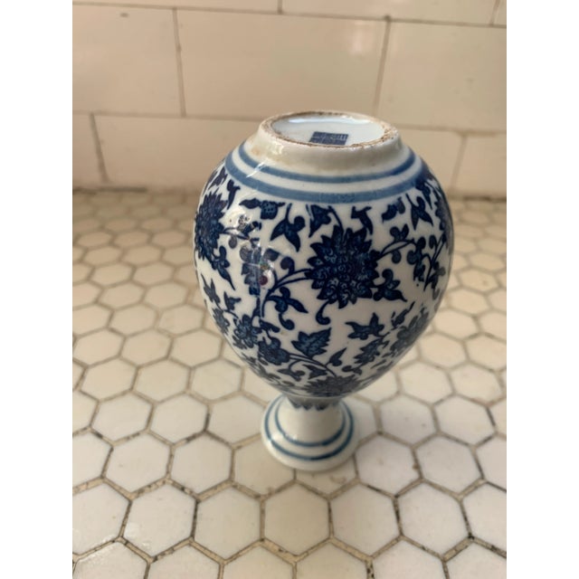 Blue Blue & White Porcelain Floral Chinoiserie Vase For Sale - Image 8 of 11