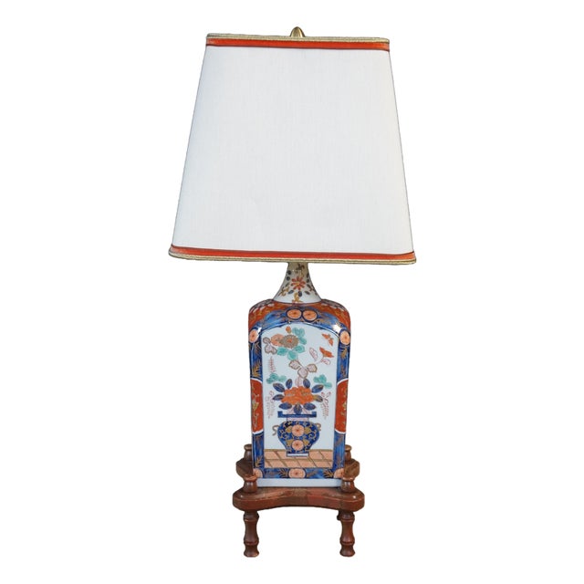 Mid 20th Century Mid Century Modern Marbro Lamp Co Japanese Imari Porcelain Table Lamp Chinoiserie Urn For Sale