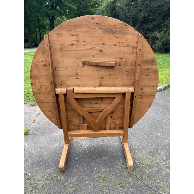 French Provincial Antique French Wine Tasting Table De Vendange For Sale - Image 3 of 16