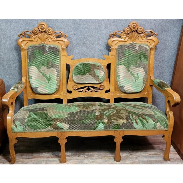 Art Nouveau Bench in the style of Alfonso Mucha, 1890s For Sale - Image 5 of 5