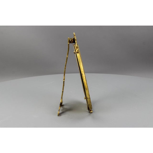 Metal French Louis XVI Bronze Oval Desktop Picture Frame, 1900s For Sale - Image 7 of 18