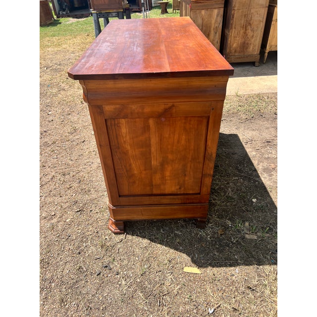French 19th Century Louis Philippe Chestnut Commode / Chest of Drawers For Sale - Image 10 of 12