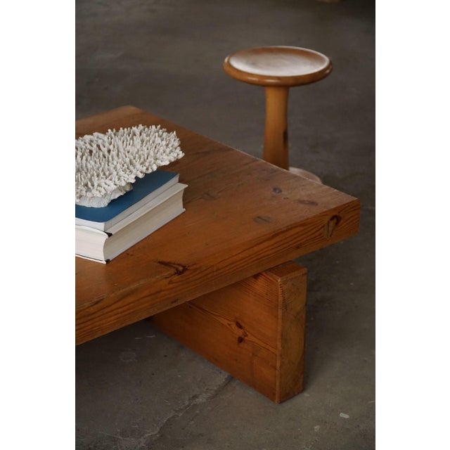 Gold Mid-Century Rectangular Pine Coffee Table attributed to Roland Wilhelmsson, Ågasta, 1969 For Sale - Image 8 of 17