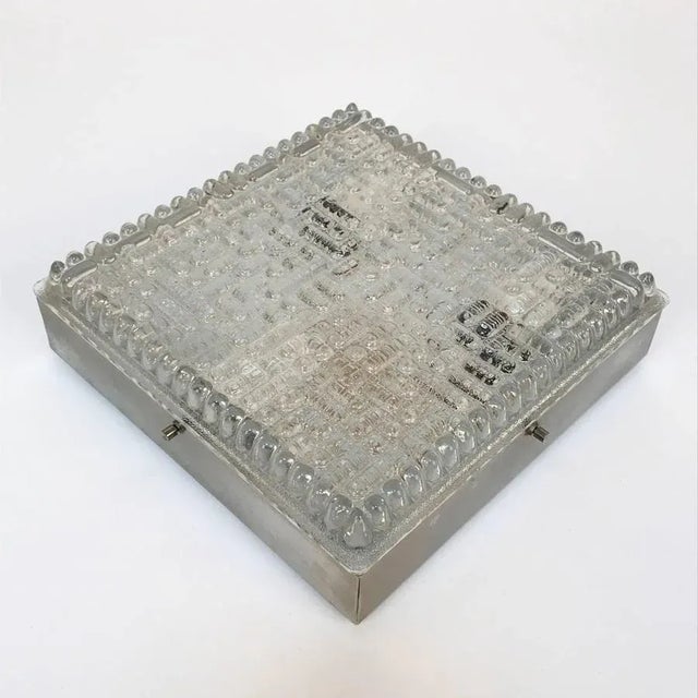 Mid-Century Italian Crystal Glass & Steel Squared Sconce, 1970s For Sale - Image 4 of 11