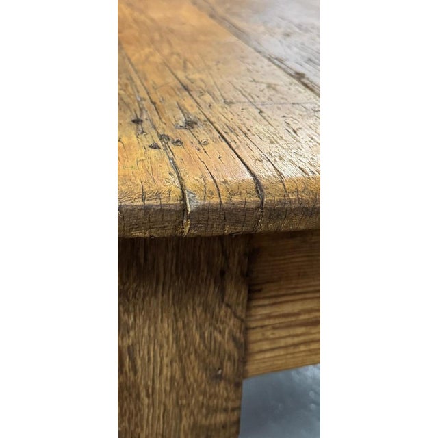 English Farmhouse Harvest Table in Pine and Elm, 1850 For Sale - Image 5 of 9