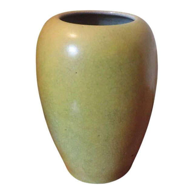 Chinese Porcelain Monochrome Yellow Crackle Glaze Vase For Sale