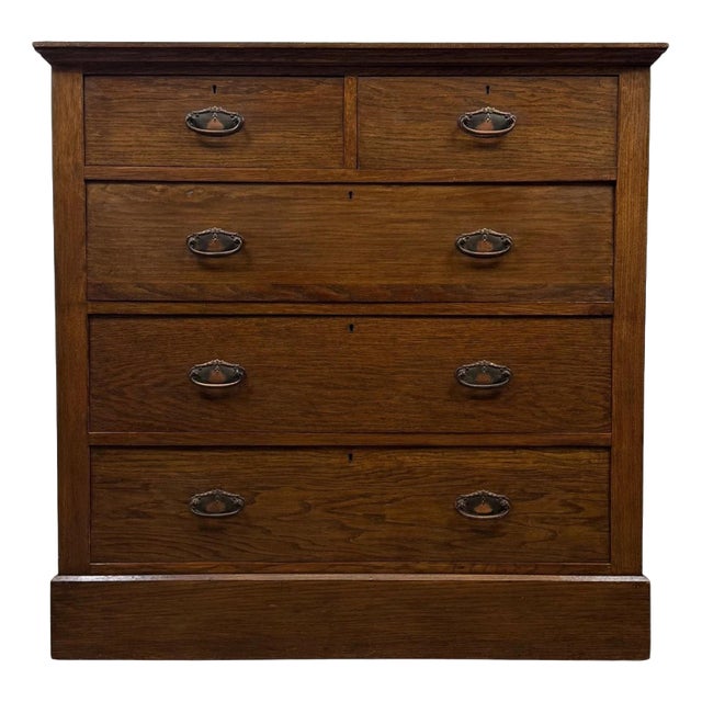 Early 20th Century Antique English Edwardian Oak Chest of Drawers For Sale