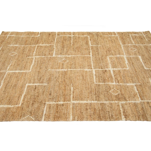 Modern Soumak Natural Jute & Cotton Rug Handmade in Tan For Sale In New York - Image 6 of 9