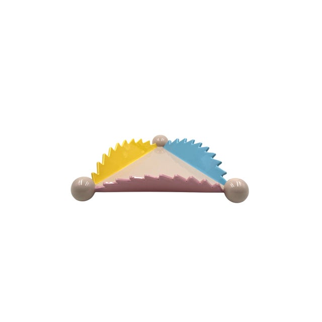 Memphis Group Postmodern Ceramic Centerpiece / Vide Poche Mod. "Parana" 1st Edition, Masanori Umeda, Memphis Milan Italy 1983 For Sale - Image 4 of 16