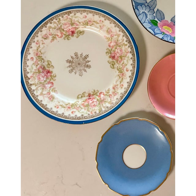 Early 20th Century Limoges Blue, Gold, and Pink Roses Desert Plate and Saucer Wall Plate Curation- Set of 6 For Sale In Palm Springs - Image 6 of 10