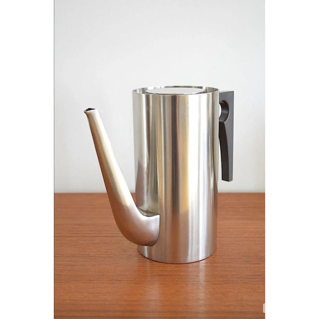 Arne Jacobsen Cylinda Coffee Pot by Arne Jacobsen for Stelton, 1960s For Sale - Image 4 of 8