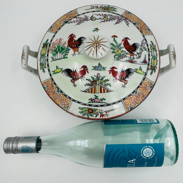 Vintage Famille Rose porcelain covered soup tureen or serving bowl center­piece featuring hand-painted roosters and bok...