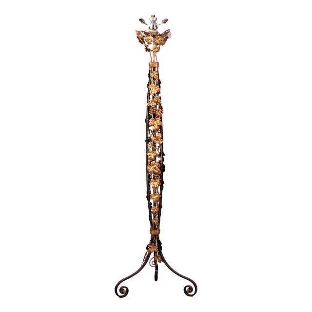 French Ecole de Nancy Wrought Metal Floor Lamp with Gilded Ivy, 1900s For Sale