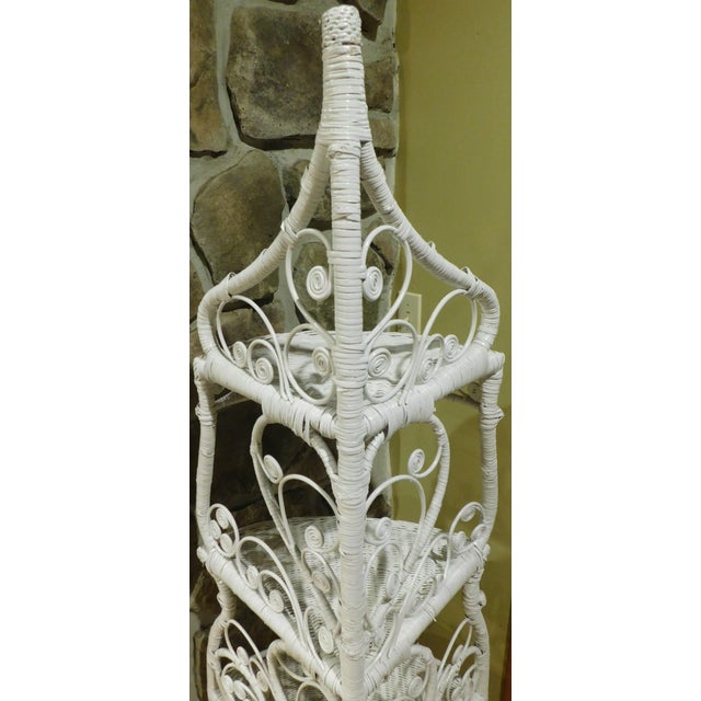 Vintage 1960s White Wicker & Rattan Corner Étagère – Ornate Heart + Scroll Motif, 3-Tier, 60" H For Sale - Image 13 of 18