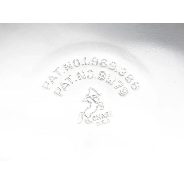 Silver 1930s Howard Reichenbach for Chase Art Deco Cocktail Shaker For Sale - Image 8 of 10