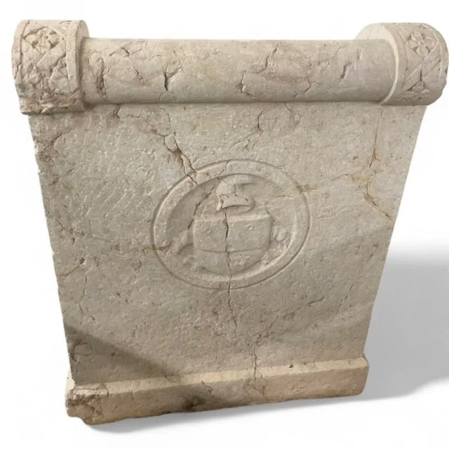 1930s Roman-Style Carved Stone Lion Chair For Sale - Image 4 of 6