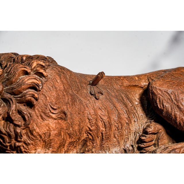 19th Century Bertel Thorvaldsen Lion of Lucerne Grand Tour Wood Sculpture Statue Hand Carved Swiss European Art Switzerland Home Decor For Sale In New York - Image 6 of 17