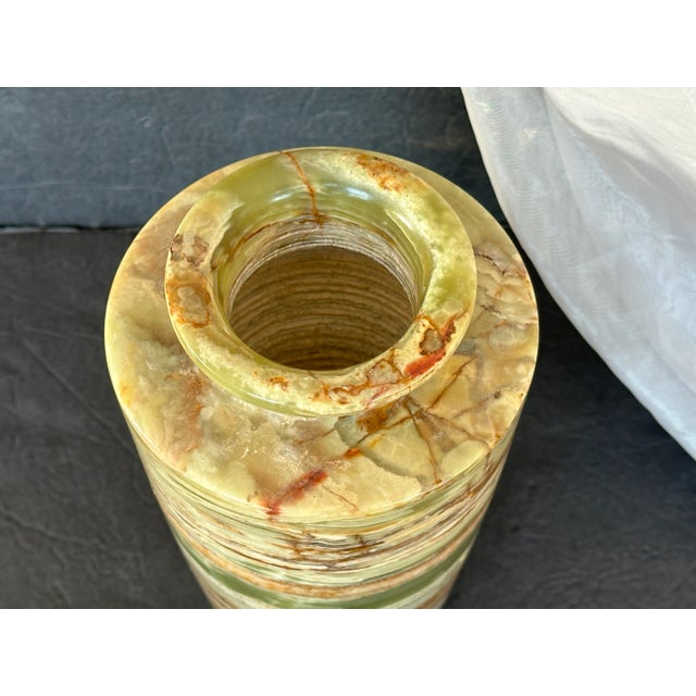 1980s Pakistani Onyx Hand Sculpted Stone Vase For Sale - Image 5 of 9