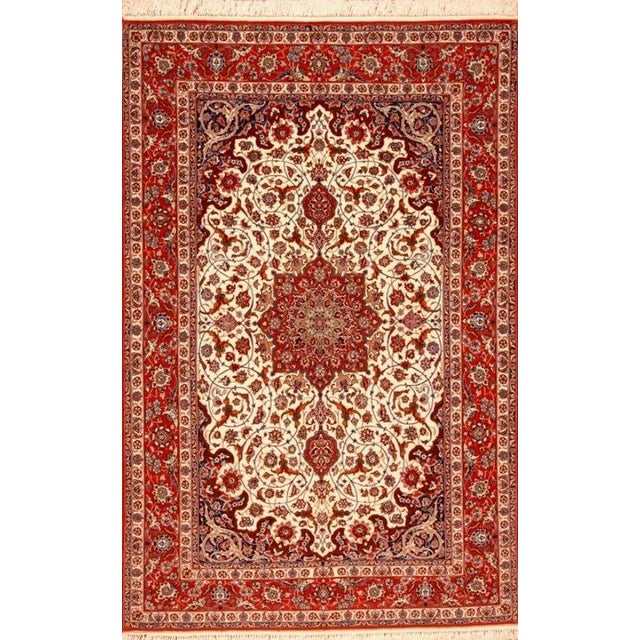 Middle Eastern Rug in Wool For Sale